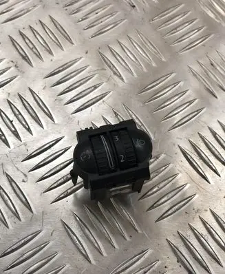 Volkswagen Jetta V Headlight level height control switch 1K0941333