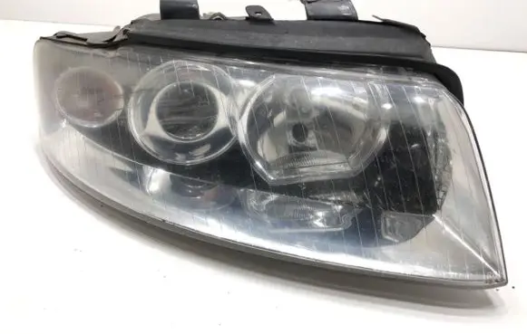Audi A4 S4 B6 8E 8H Headlight/headlamp 