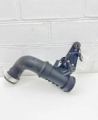 Mercedes-Benz CLK A209 C209 Intercooler hose/pipe A2035200095 A0041533128