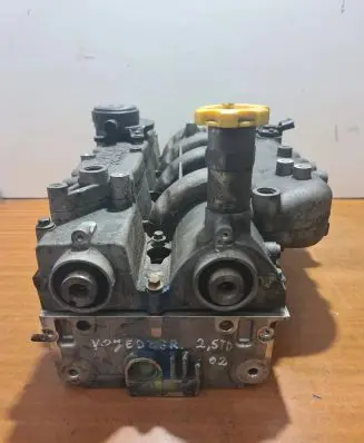 Chrysler Voyager Engine head 90352040F