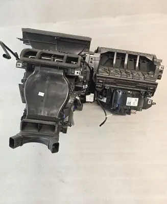 Volvo XC40 Interior heater climate box assembly 32329647