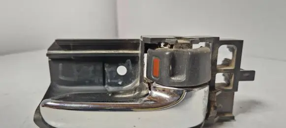 Toyota Corolla E120 E130 Front door interior handle 51594a2