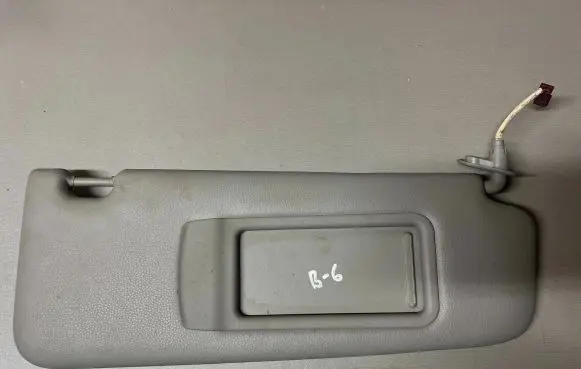 BMW 3 E90 E91 Sun visor