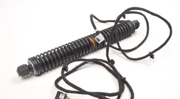 BMW 7 F01 F02 F03 F04 Tailgate strut 7185713
