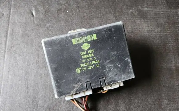 Nissan Micra Other control units/modules 284506F604 05051134