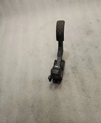 Audi A3 S3 8L Accelerator throttle pedal 1J1721503K 0281002342 089303263