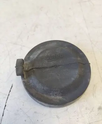 Headlight/headlamp dust cover