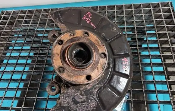 Volkswagen Tiguan Front wheel hub spindle knuckle IMPRK1580631