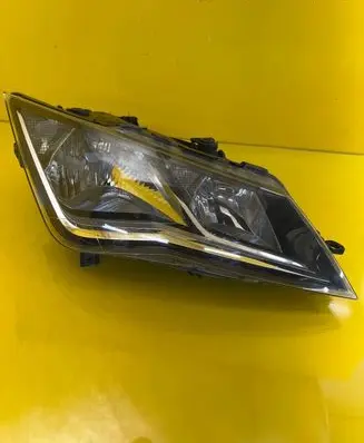 Seat Leon (5F) Headlight/headlamp 5F1941006A