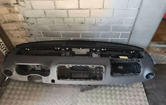 Mercedes-Benz Sprinter W907 W910 Dashboard A9106800600 1971080X 6776666