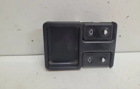 BMW 5 E34 Electric window control switch 1374491