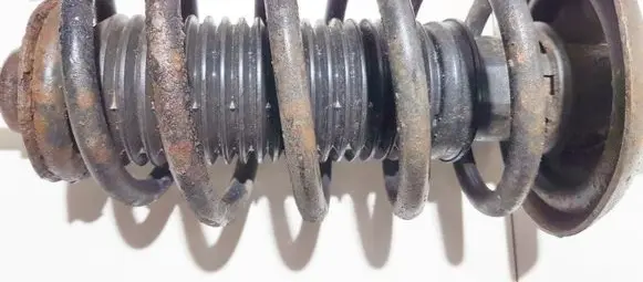 Volkswagen Golf II Front coil spring