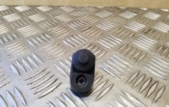 Nissan Qashqai Front door sensor 