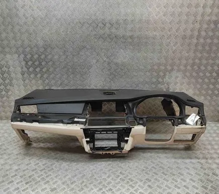 BMW 5 GT F07 Dashboard 9142617 9199080