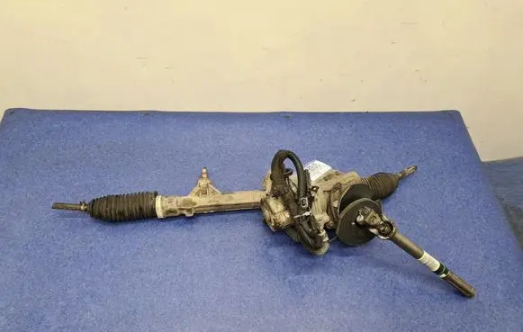 Peugeot 2008 I Steering rack 6820000190