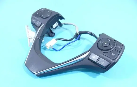 Multifunctional control switch/knob
