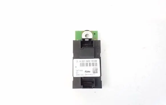 Mercedes-Benz S W221 Aerial antenna amplifier A2218201889