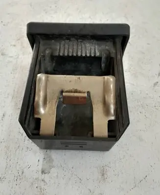 Mazda MPV II LW Car ashtray B25G64610