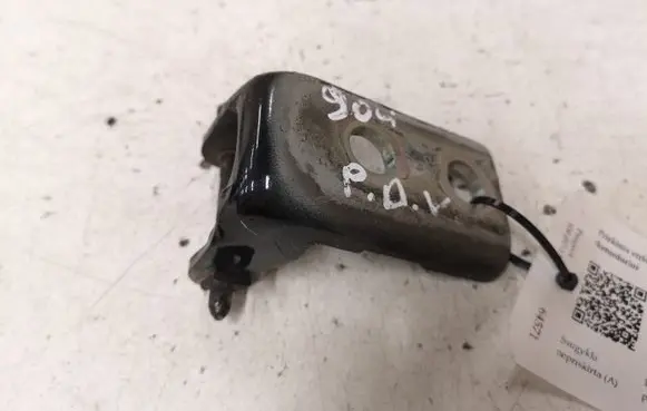 Peugeot 308 Front door upper hinge