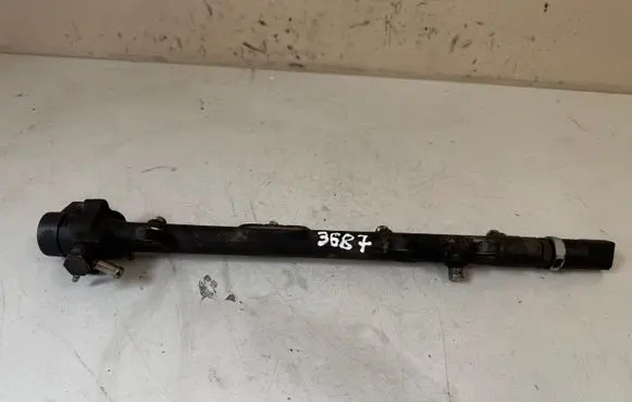 Mercedes-Benz E W210 Fuel main line pipe A6110700095 A6110780149