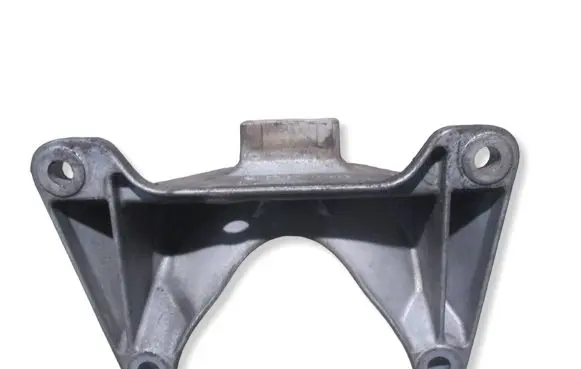 BMW 5 E60 E61 Gearbox mounting bracket 6761107 2231