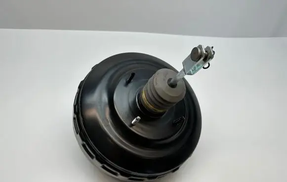 Volkswagen Amarok Brake booster 2H2612101E