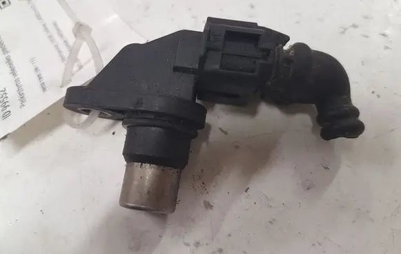 Toyota Yaris Camshaft position sensor 0281002406