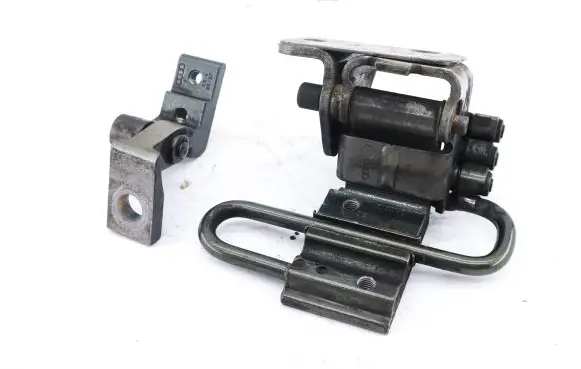 Audi A8 S8 D3 4E Rear door lower hinge 4E0833411E