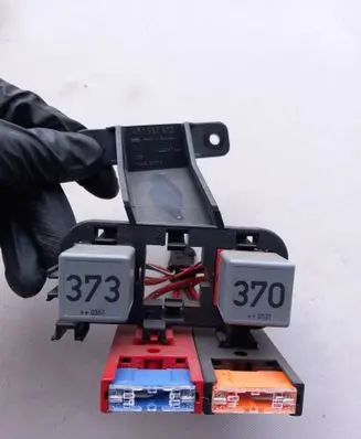 Skoda Superb B5 (3U) Other relay 8D0951253A 8D0951253 4B1937503