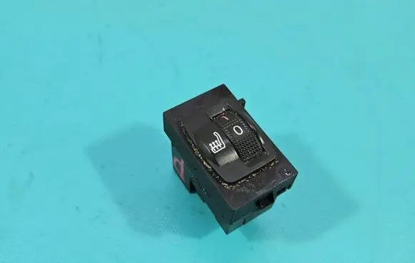 Peugeot 508 Seat control switch 98019840ZD IMPRK1478388