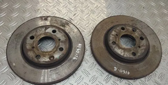 Toyota Aygo AB40 Front brake disc