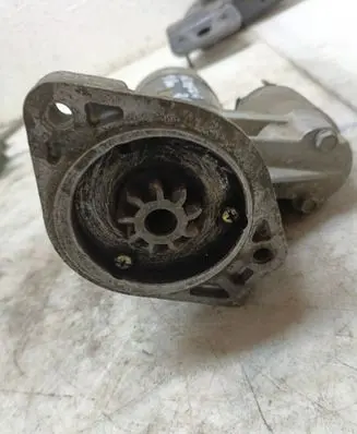 Nissan Almera Starter motor 2330054A05 S13305