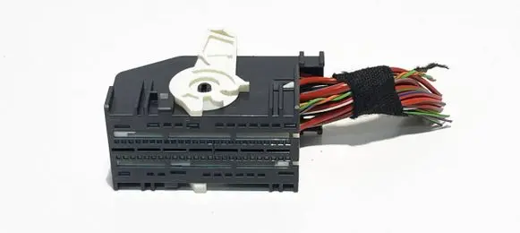 Audi Q5 SQ5 Other relay 4M0937700A 27006 4M0937700