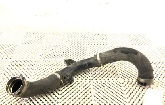 Intercooler hose/pipe