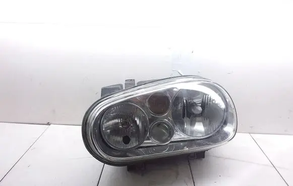 Volkswagen Golf IV Headlight/headlamp 1J1941015C 67736930
