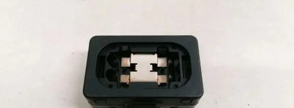 Mercedes-Benz C W203 Rain sensor 2108205710 00600000