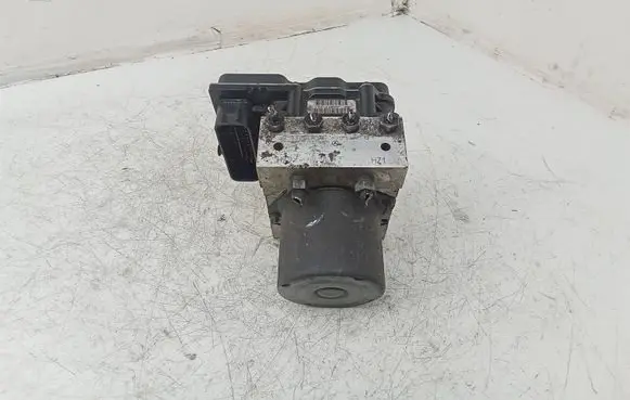 Mercedes-Benz E W212 ABS Pump A2124302012 A2124312012 0265236239