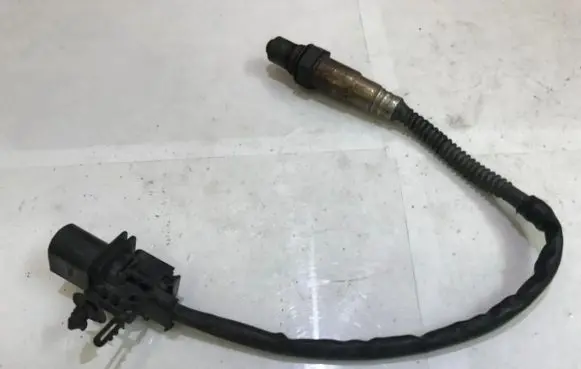 Volvo V70 Lambda probe sensor 0258017107 30751138