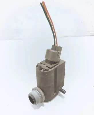 Hyundai Elantra Windscreen/windshield washer pump
