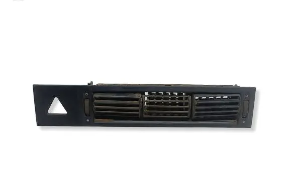 Volkswagen Transporter - Caravelle T4 Dash center air vent grill 7D1819703B 7D1819709