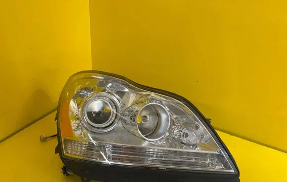 Mercedes-Benz ML W164 Headlight/headlamp A1648204461