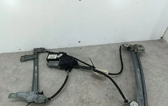 Peugeot 307 CC Front door window regulator with motor 9651735280