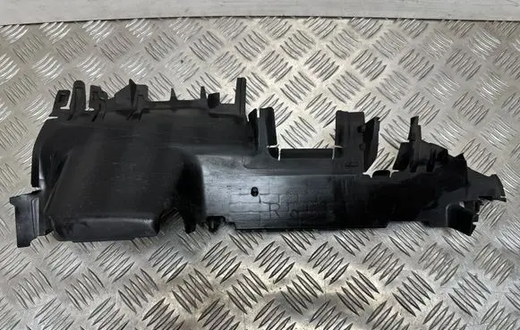 Volkswagen Golf VII Intercooler air guide/duct channel 5G0121284M