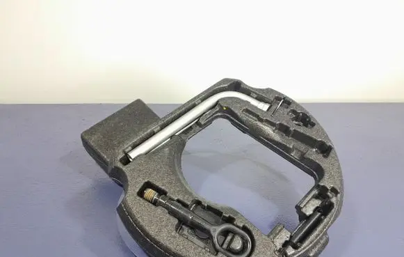 Audi A7 S7 4G Trunk/boot lower side trim panel 4G0012109A