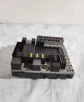 Volvo S60 Fuse box set 8645729 000002022156 02W281