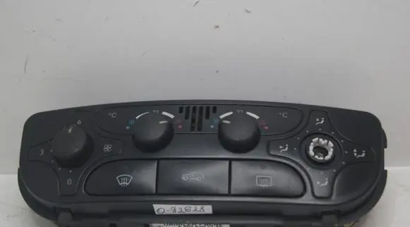 Mercedes-Benz C W203 Climate control unit A2038301185