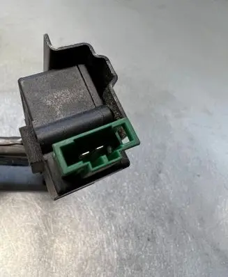 Audi TT Mk1 Tailgate/trunk/boot lock/catch/latch 8n0827505ef