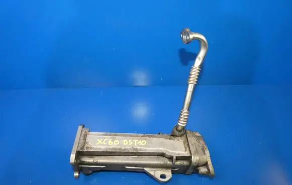 Volvo XC60 EGR valve cooler 31272702 70171804