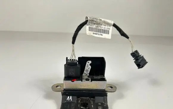 Tailgate/trunk/boot lock/catch/latch