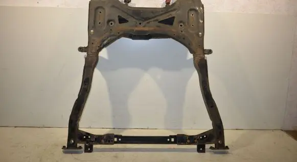 Opel Mokka Front subframe 213713347B247